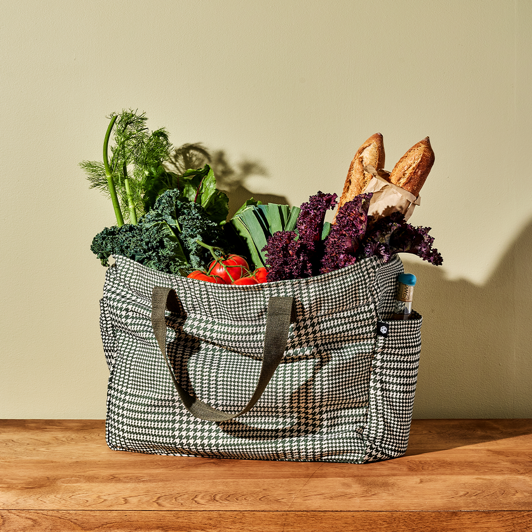 The Everything Everywhere Bag (Houndstooth-Forest)