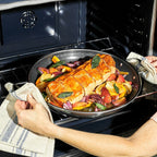 Hybrid Fry Pan with Lid, 14"